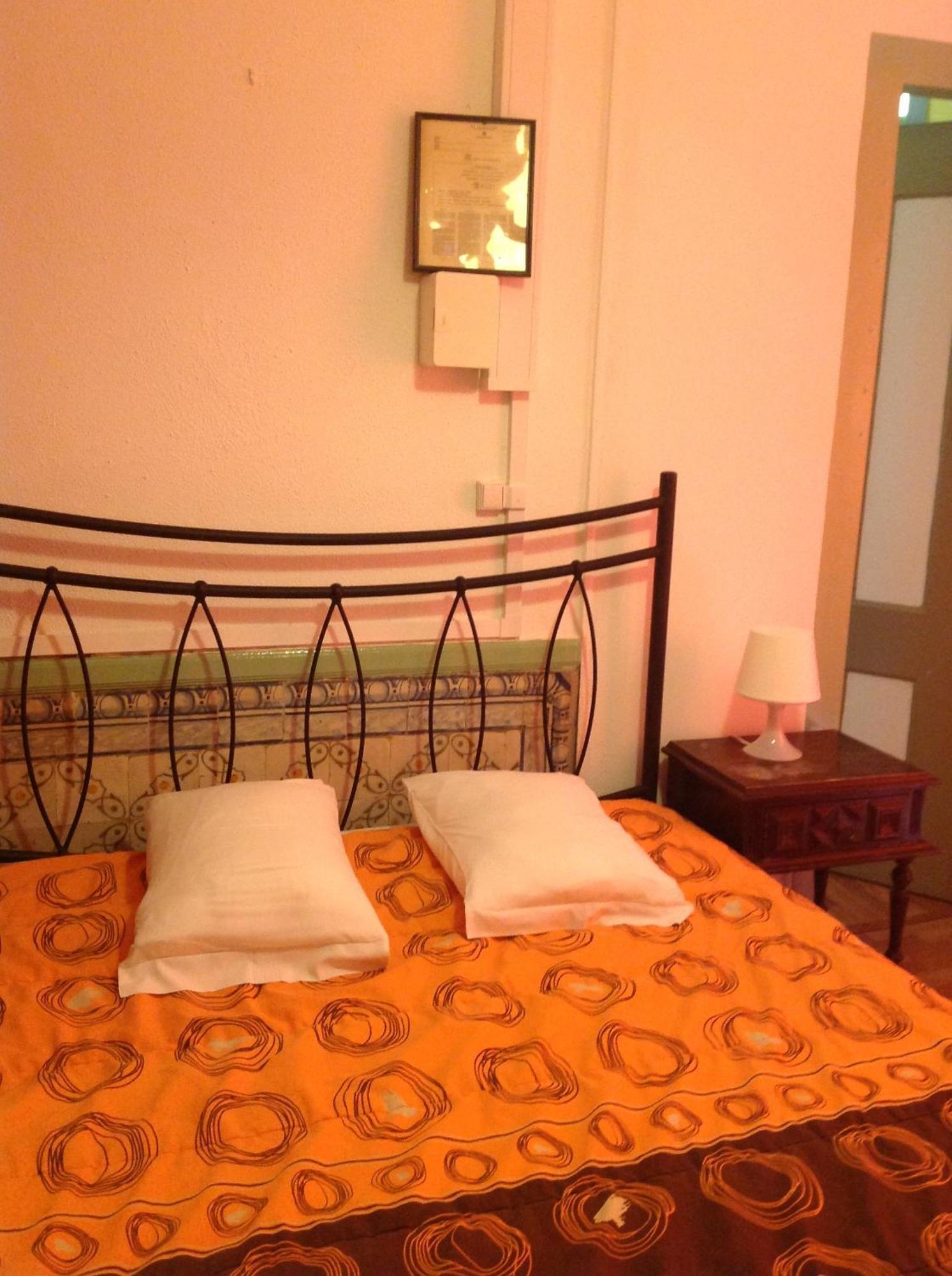 New Aljubarrota Guest House Lissabon Kamer foto