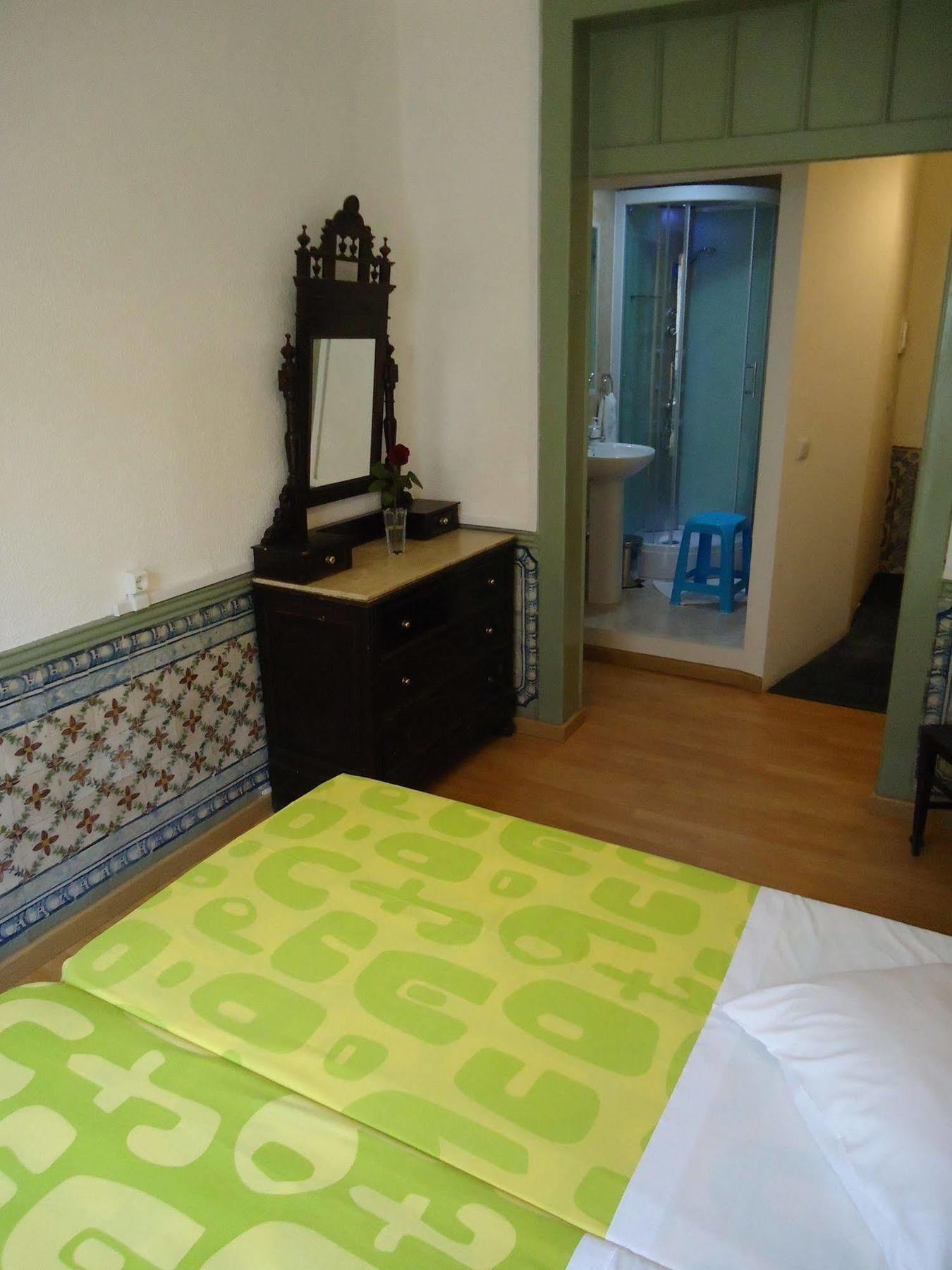 New Aljubarrota Guest House Lissabon Buitenkant foto
