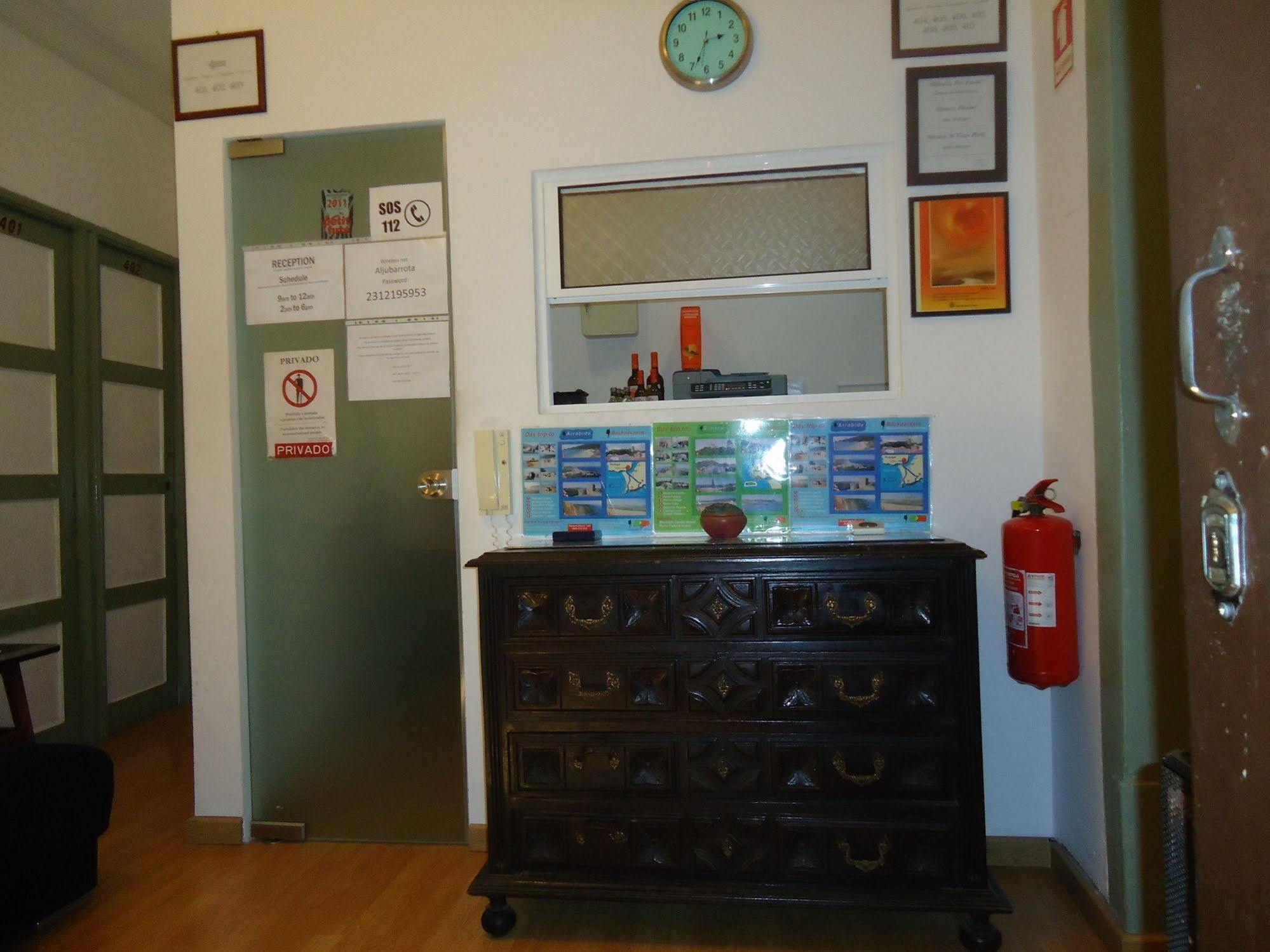 New Aljubarrota Guest House Lissabon Buitenkant foto