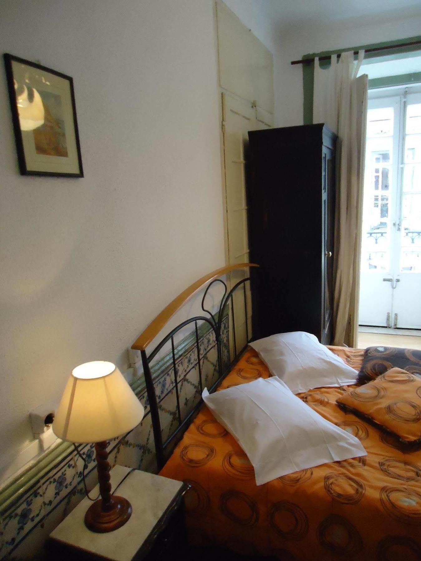 New Aljubarrota Guest House Lissabon Buitenkant foto
