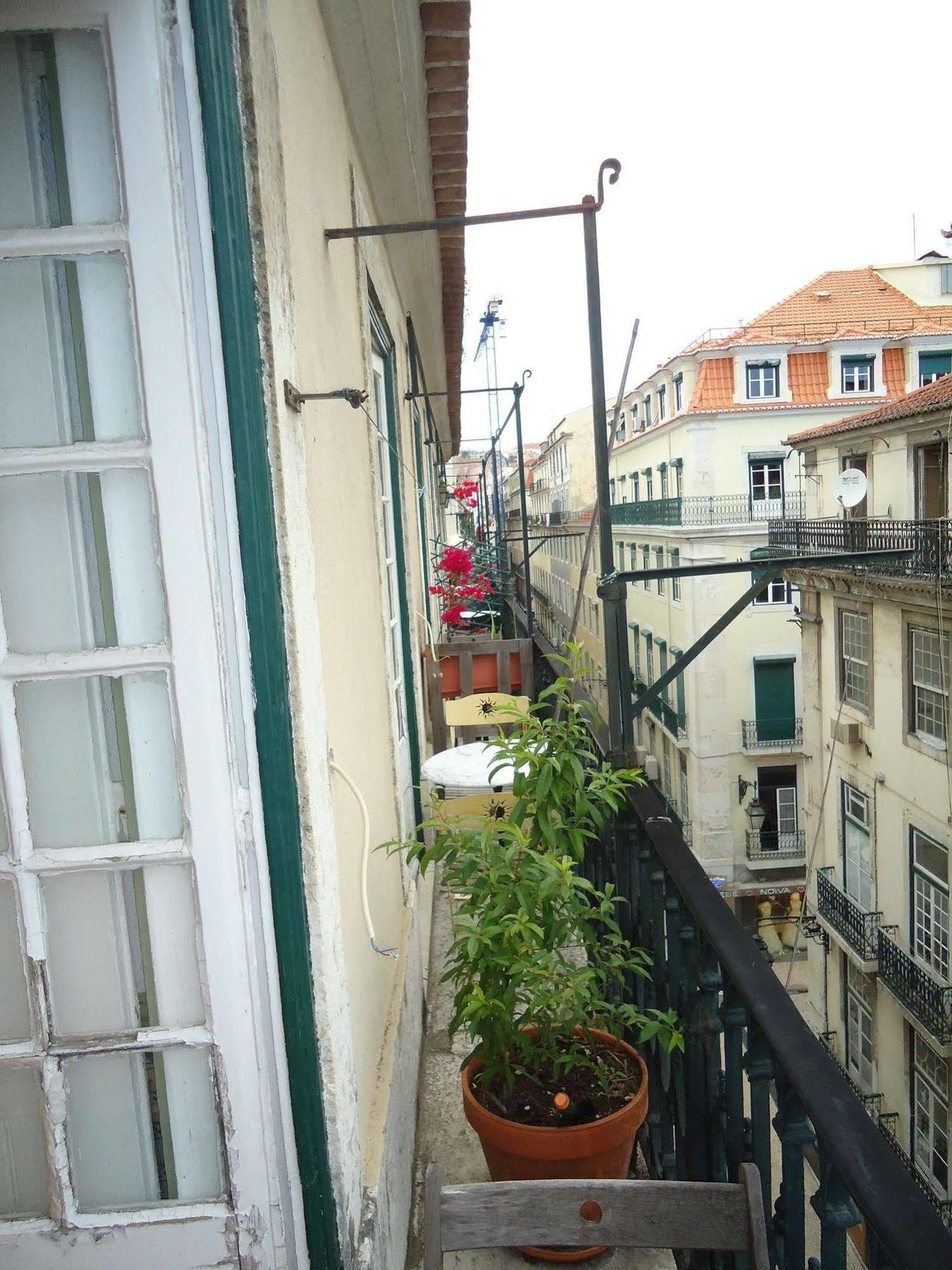 New Aljubarrota Guest House Lissabon Buitenkant foto