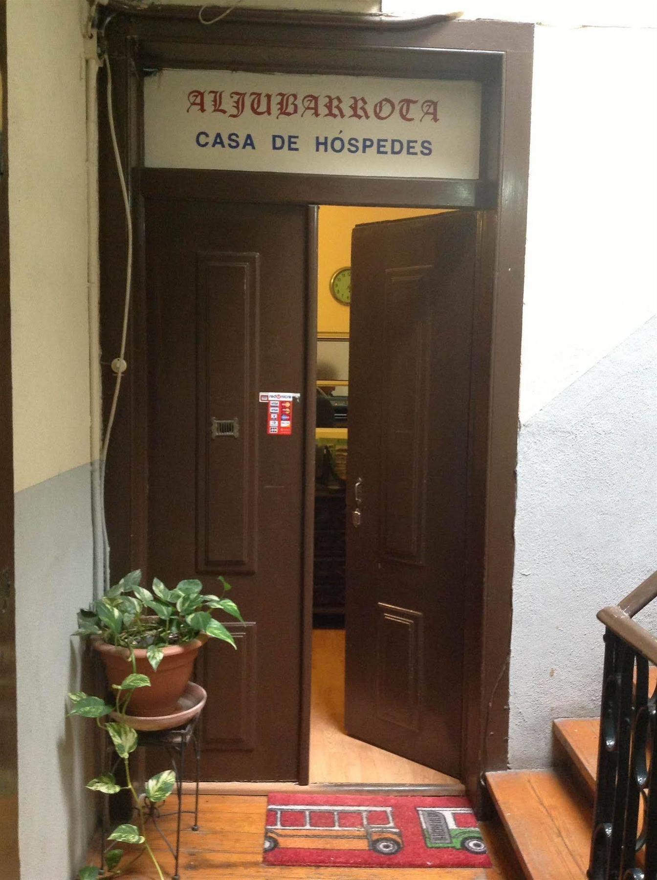 New Aljubarrota Guest House Lissabon Buitenkant foto
