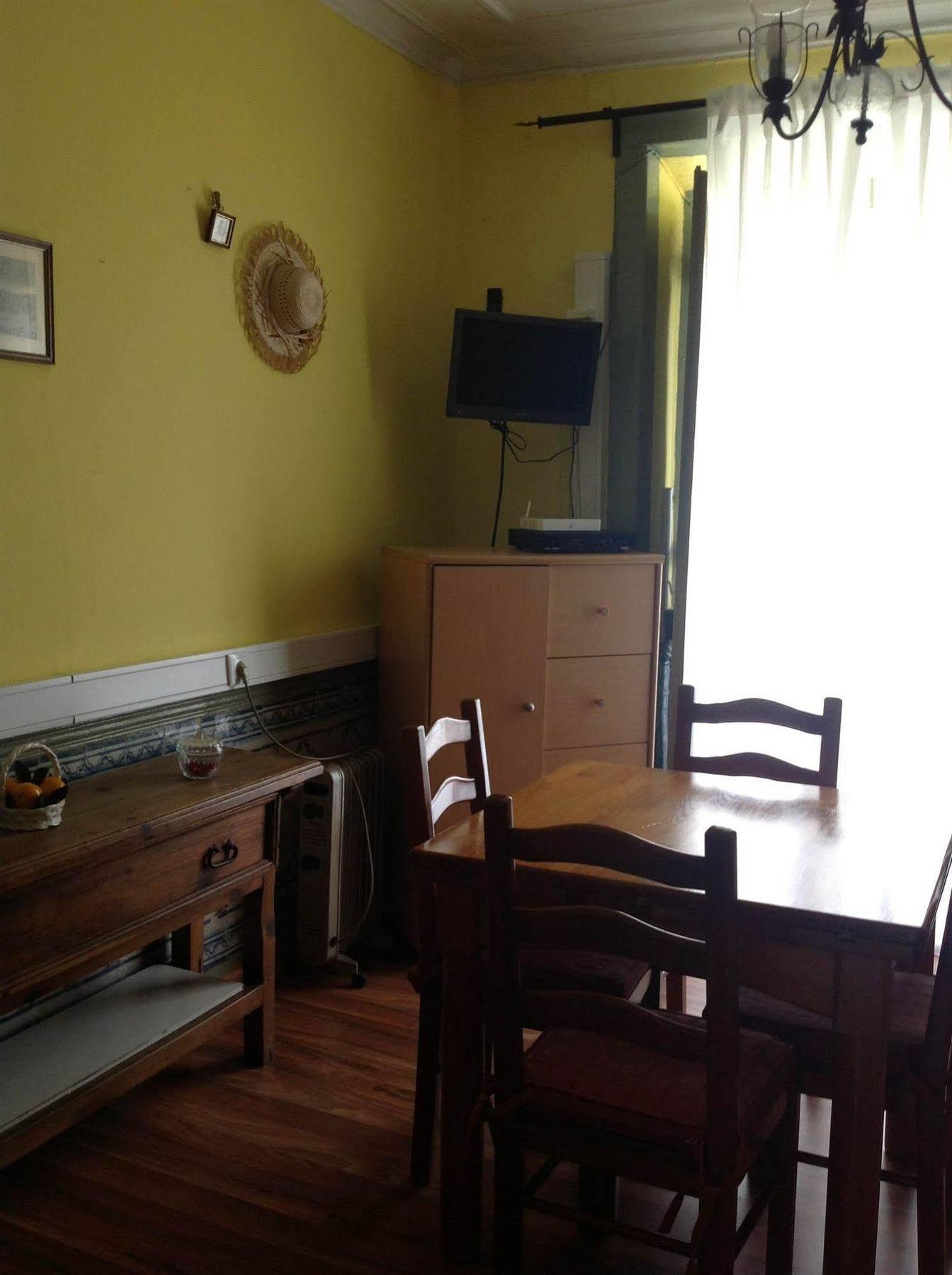 New Aljubarrota Guest House Lissabon Buitenkant foto